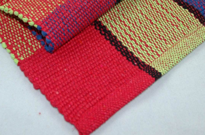手工旧毛线编织地毯设计 手工旧毛线编织地毯好吗